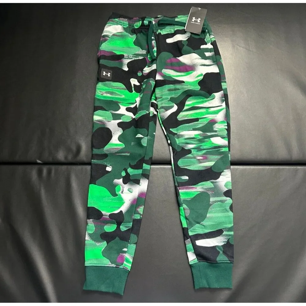 NWT Under Armour Hoodie & Jogger Set Boys Youth Size Medium
